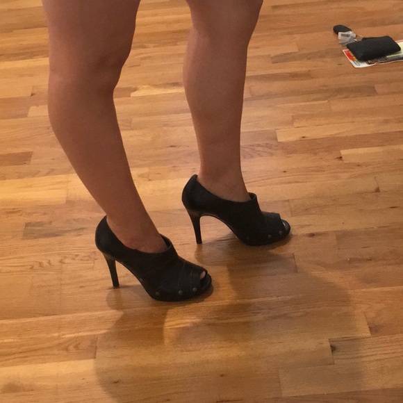 Diane Von Fursentberg Peep Toe Heels - Picture 2 of 6